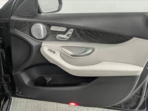 Used 2016 Mercedes-Benz C 300 4MATIC Sedan image 21