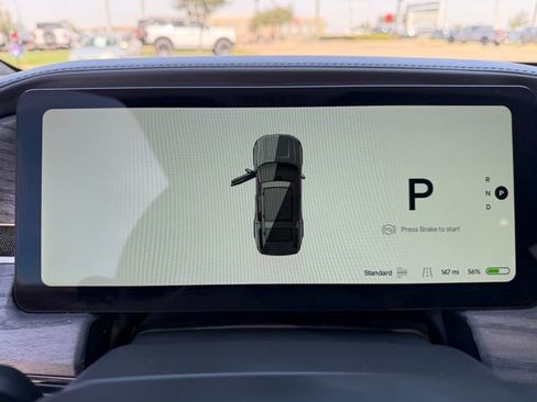 Used 2023 Rivian R1S Adventure image 13