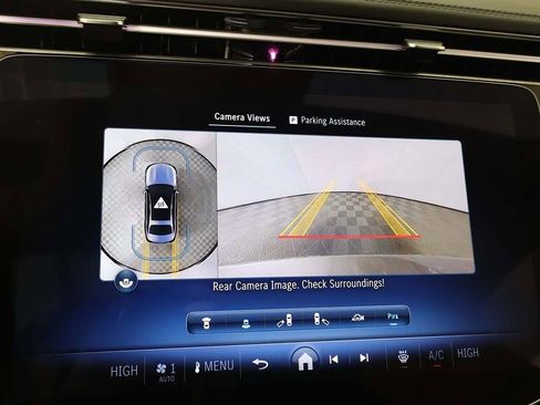 Used 2025 Mercedes-Benz E 450 4MATIC Sedan w/ Multicontour Seating Package image 48