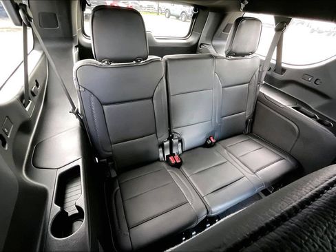 Used 2022 GMC Yukon XL Denali AWD/4WD image 37