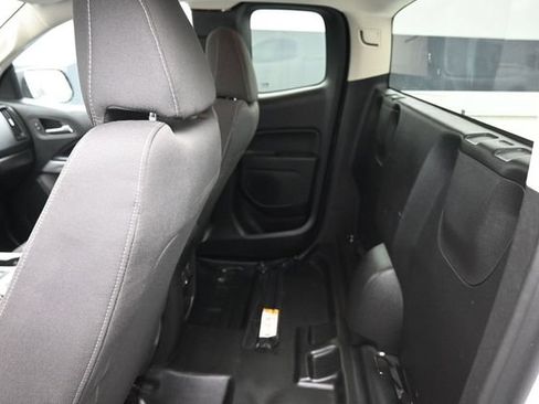 Used 2022 Chevrolet Colorado LT w/ Fleet Safety Package AWD/4WD image 22