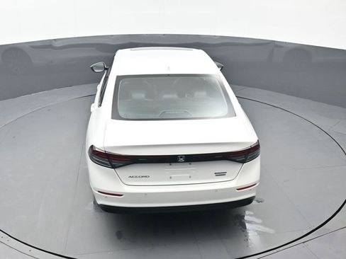 Certified 2024 Honda Accord Touring image 46