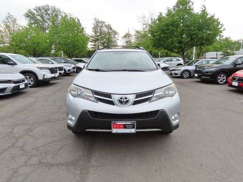 Used 2013 Toyota RAV4 XLE AWD/4WD image 6