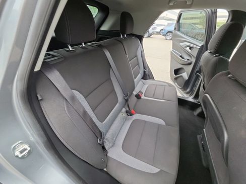 Used 2024 Chevrolet TrailBlazer LT FWD image 32