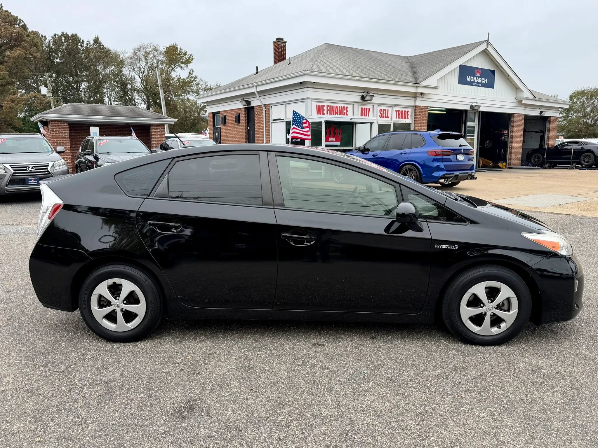 Used 2014 Toyota Prius Four FWD image 6
