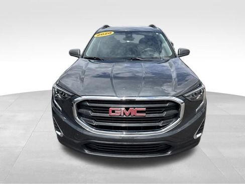 Used 2020 GMC Terrain SLE w/ Driver Convenience Package FWD image 2
