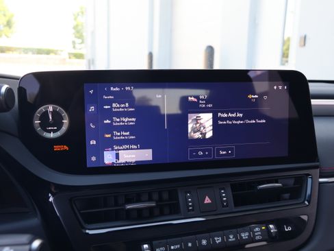 Used 2025 Lexus ES 350 F Sport FWD image 23