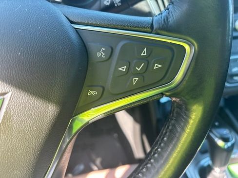Used 2018 Chevrolet Malibu LT FWD image 21