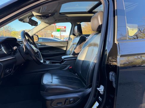 Used 2021 Jeep Grand Cherokee L Limited w/ Trailer Tow Group (B) image 9