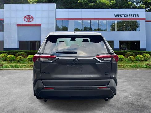 Certified 2022 Toyota RAV4 LE image 6