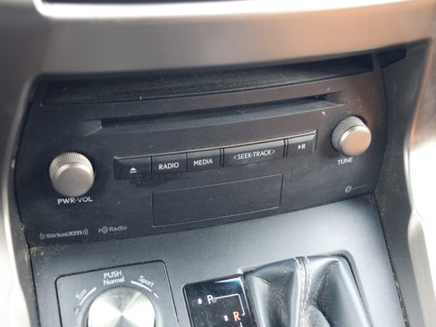 Used 2018 Lexus NX 300 AWD image 23