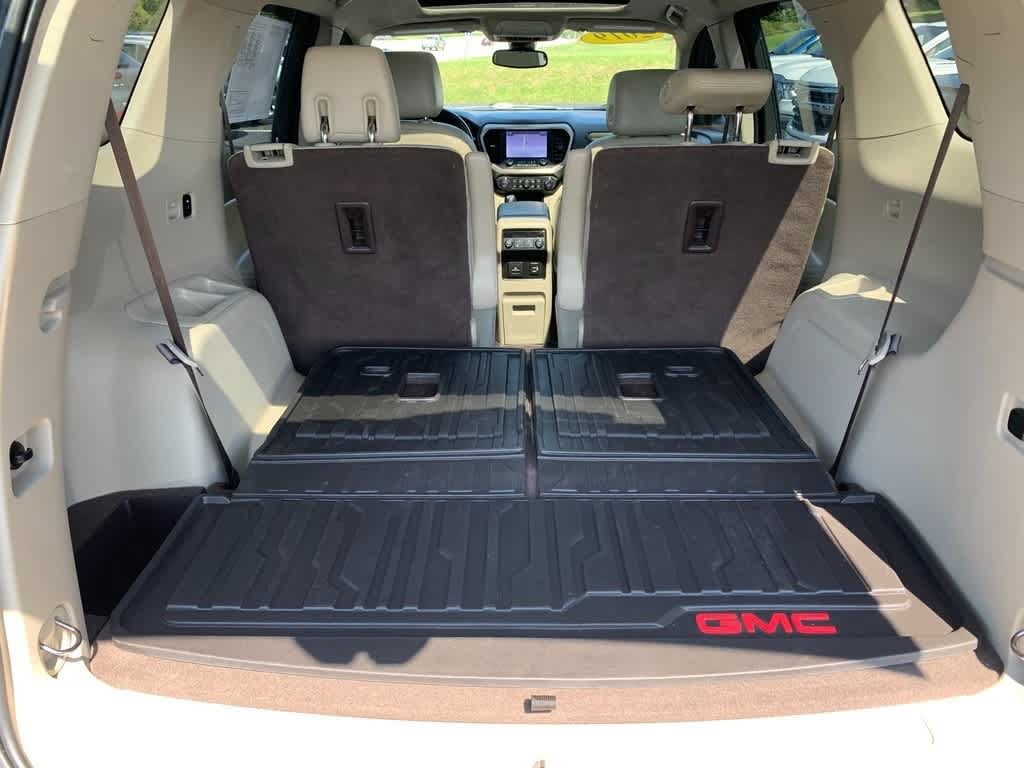 Certified 2019 GMC Acadia Denali w/ Technology Package AWD/4WD image 4