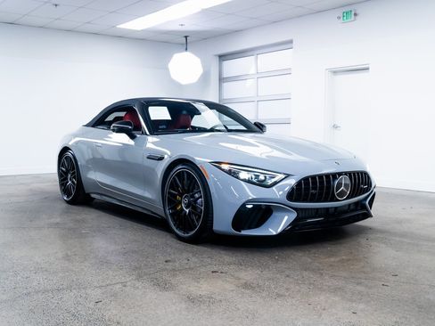 Used 2022 Mercedes-Benz SL 63 AMG 4MATIC image 26