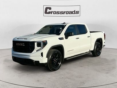 Used 2025 GMC Sierra 1500 Pro w/ Graphite Edition