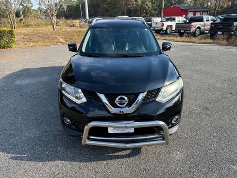 Used 2015 Nissan Rogue SL image 2