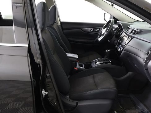 Used 2017 Nissan Rogue SV AWD/4WD image 31