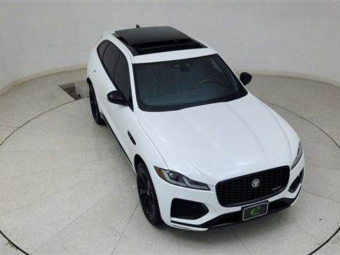 Used 2025 Jaguar F-PACE R-Dynamic S image 76
