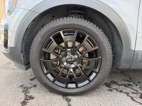Used 2022 Kia Telluride SX w/ SX Prestige Package AWD/4WD image 26