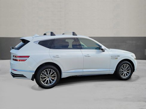 Certified 2026 Genesis GV80 2.5T AWD/4WD image 2
