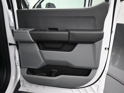 New 2026 Ford F250 XL image 19