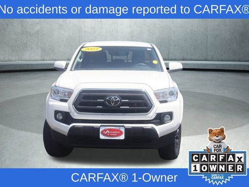 Used 2023 Toyota Tacoma SR5 AWD/4WD image 2