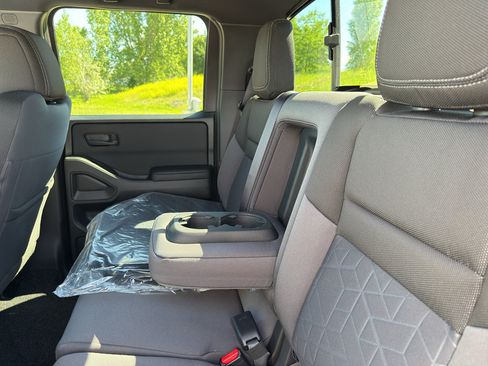 New 2026 Nissan Frontier SV AWD/4WD image 34