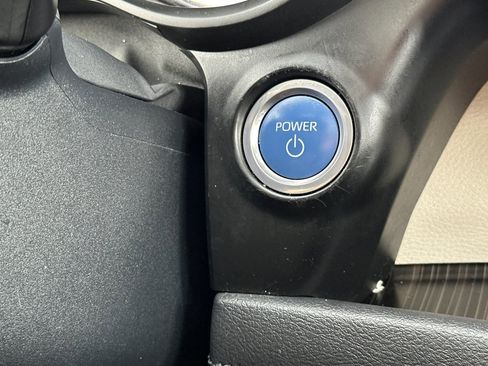 Certified 2023 Toyota Sienna Platinum image 25