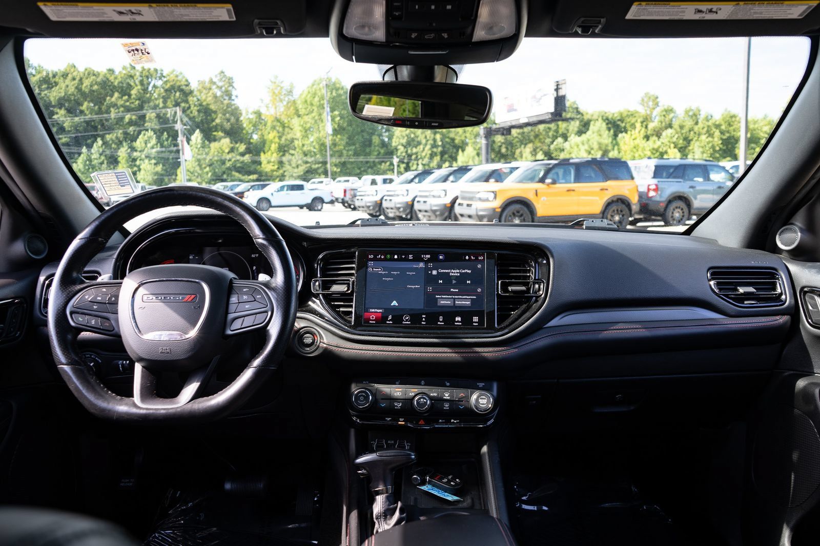 Used 2022 Dodge Durango R/T w/ Blacktop Package RWD image 21