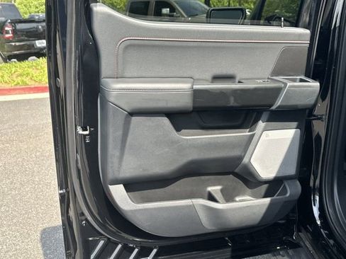 Used 2025 Ford F150 Raptor image 27