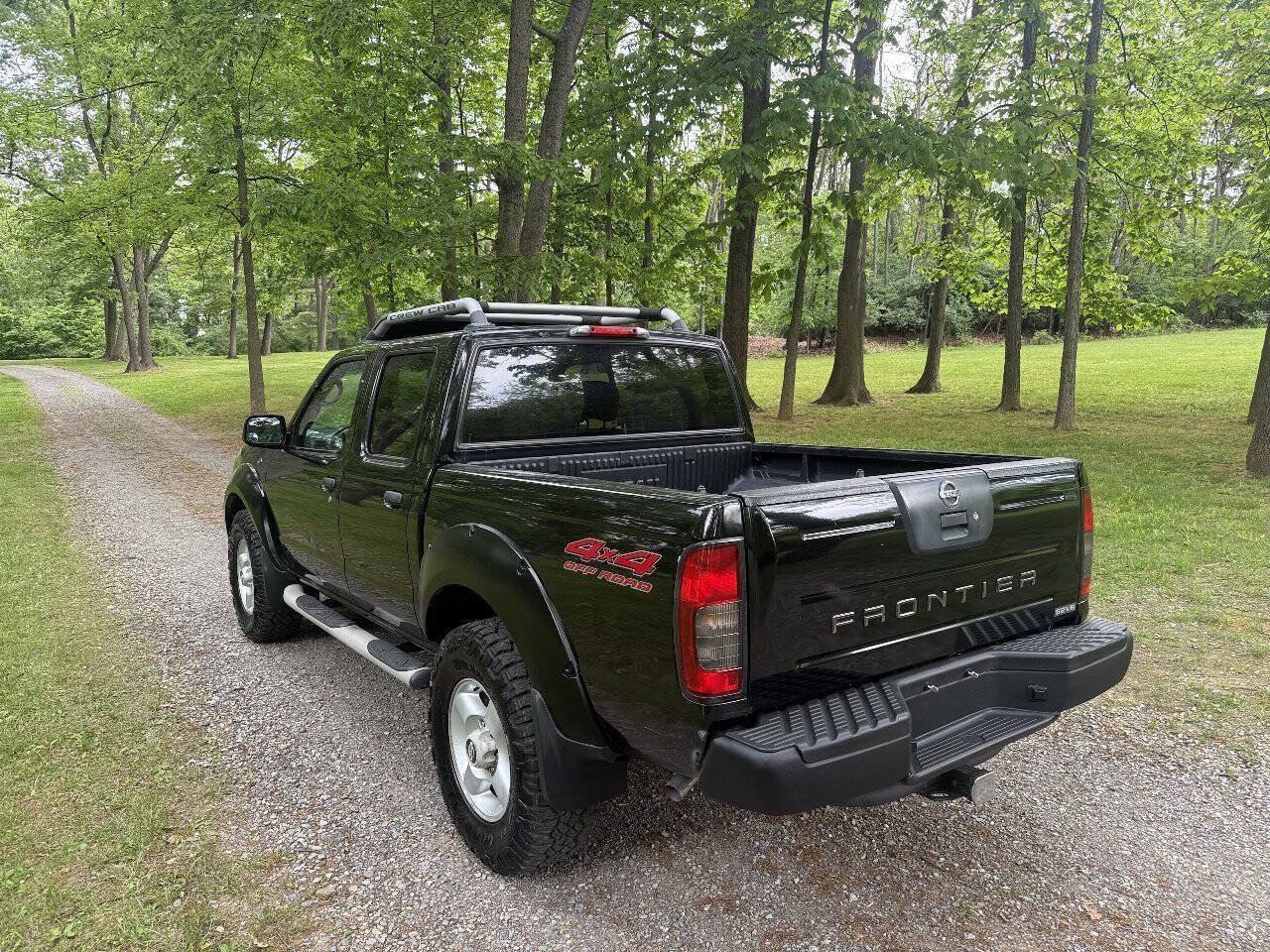 Used 2002 Nissan Frontier SE AWD/4WD image 15
