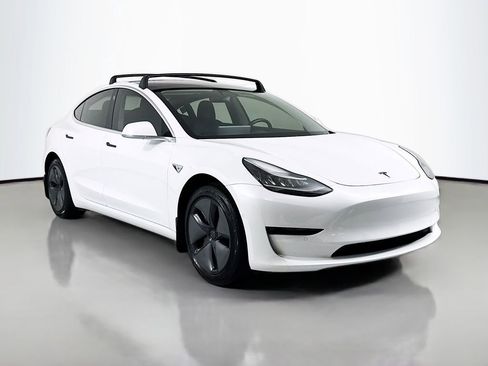 Used 2018 Tesla Model 3 Long Range RWD image 3