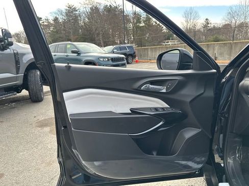 New 2026 Chevrolet Trax LT w/ Driver Confidence Package image 17