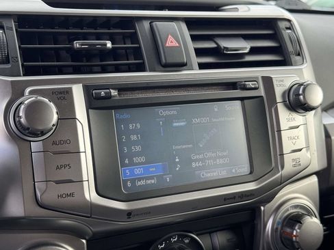 Used 2019 Toyota 4Runner SR5 AWD/4WD image 3