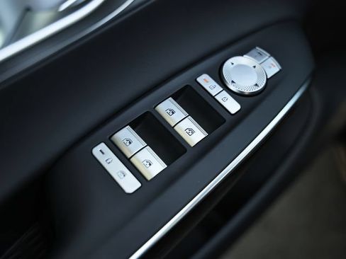 New 2026 Genesis GV70 2.5T AWD/4WD image 16
