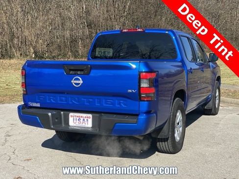 Used 2024 Nissan Frontier SV image 7