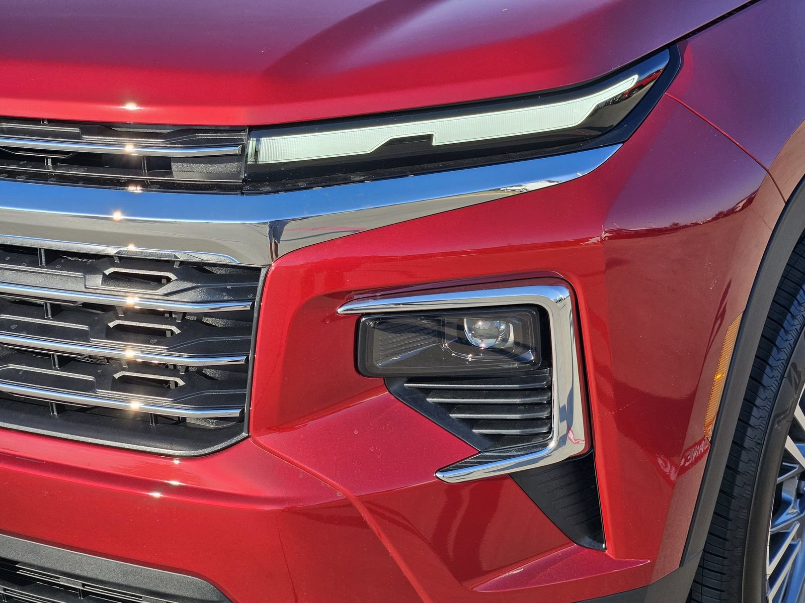 New 2027 Chevrolet Traverse LT FWD image 10