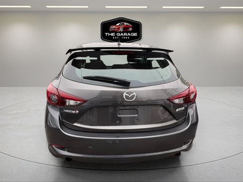 Used 2017 MAZDA MAZDA3 Sport image 7