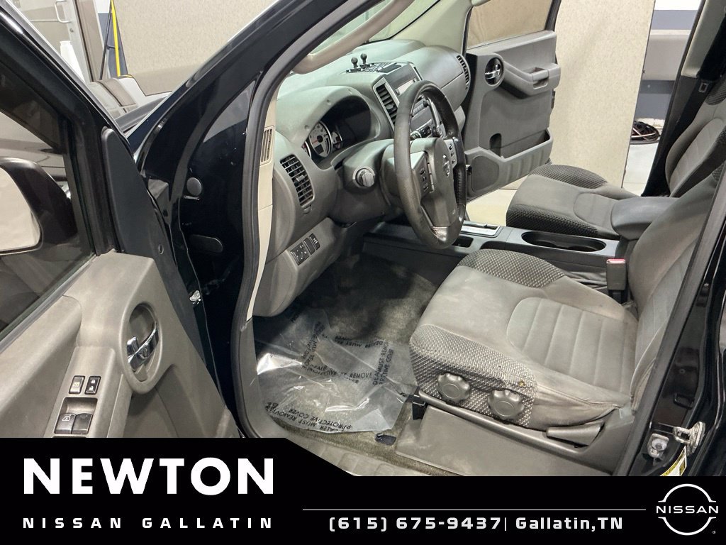 Used 2012 Nissan Xterra PRO-4X AWD/4WD image 6