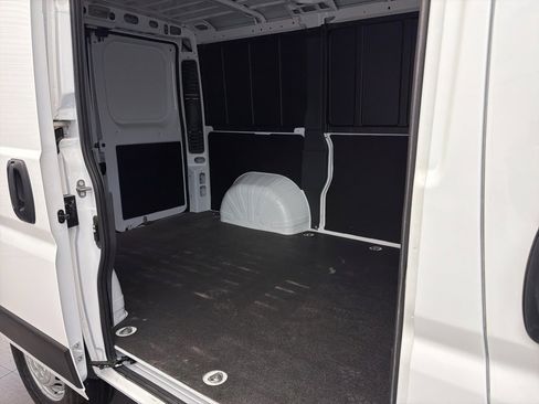 New 2026 RAM ProMaster 1500 w/ Storage Group image 4