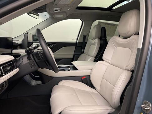 New 2025 Lincoln Aviator Reserve w/ Equipment Group 201A image 26