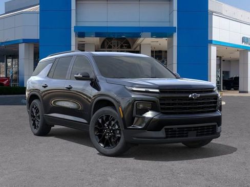 New 2026 Chevrolet Traverse LT w/ Midnight/Sport Edition image 7