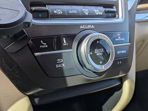 Used 2018 Acura MDX SH-AWD image 9