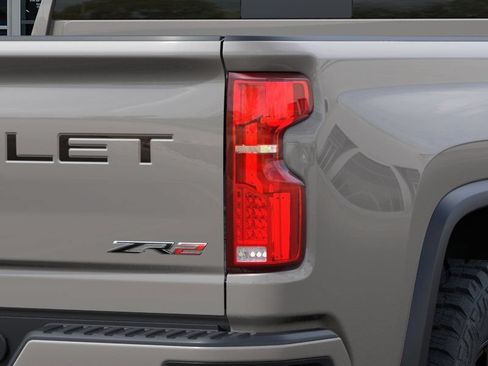 New 2026 Chevrolet Silverado 2500 ZR2 w/ LPO, Dark Essentials Package AWD/4WD image 11