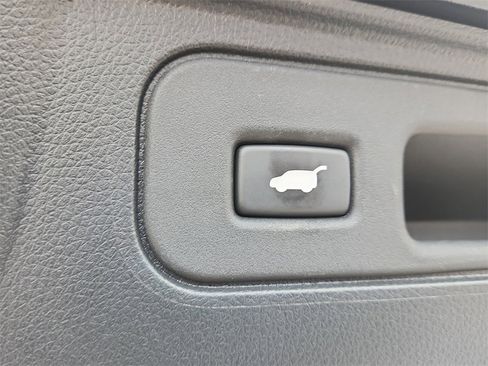 Used 2023 Honda Passport TrailSport image 12