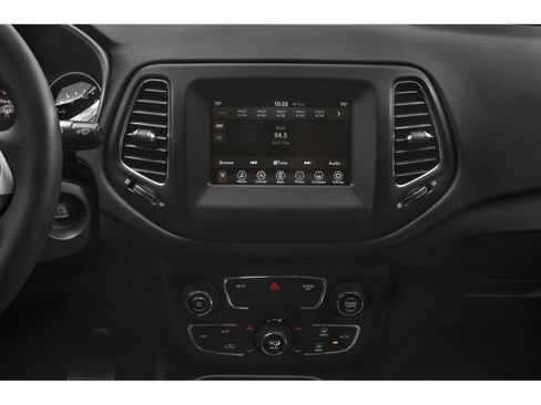 Used 2020 Jeep Compass Latitude w/ Cold Weather Group AWD/4WD image 13