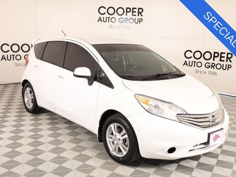 Used 2014 Nissan Versa Note SV w/ Sport Value Package FWD image 1