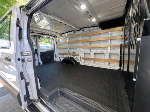 Used 2025 Ford Transit 250 Low Roof w/ Exterior Upgrade Package RWD image 5