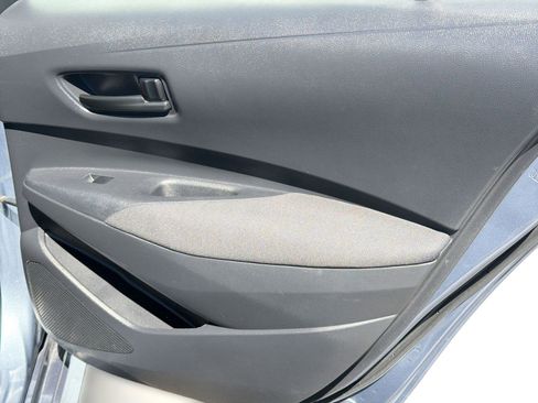 Used 2023 Toyota Corolla LE FWD image 31