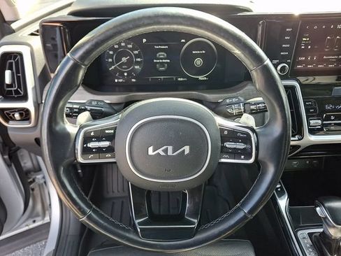 Used 2022 Kia Sorento SX Prestige AWD/4WD image 21