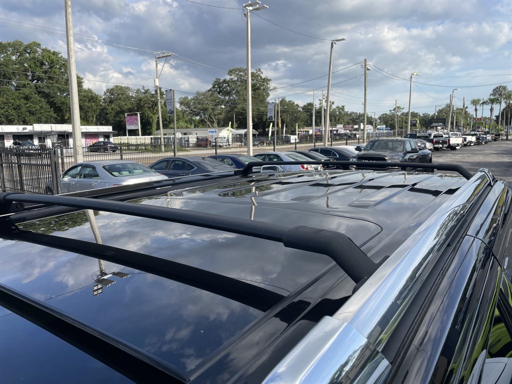 Used 2019 Lincoln Navigator L Select AWD/4WD image 35